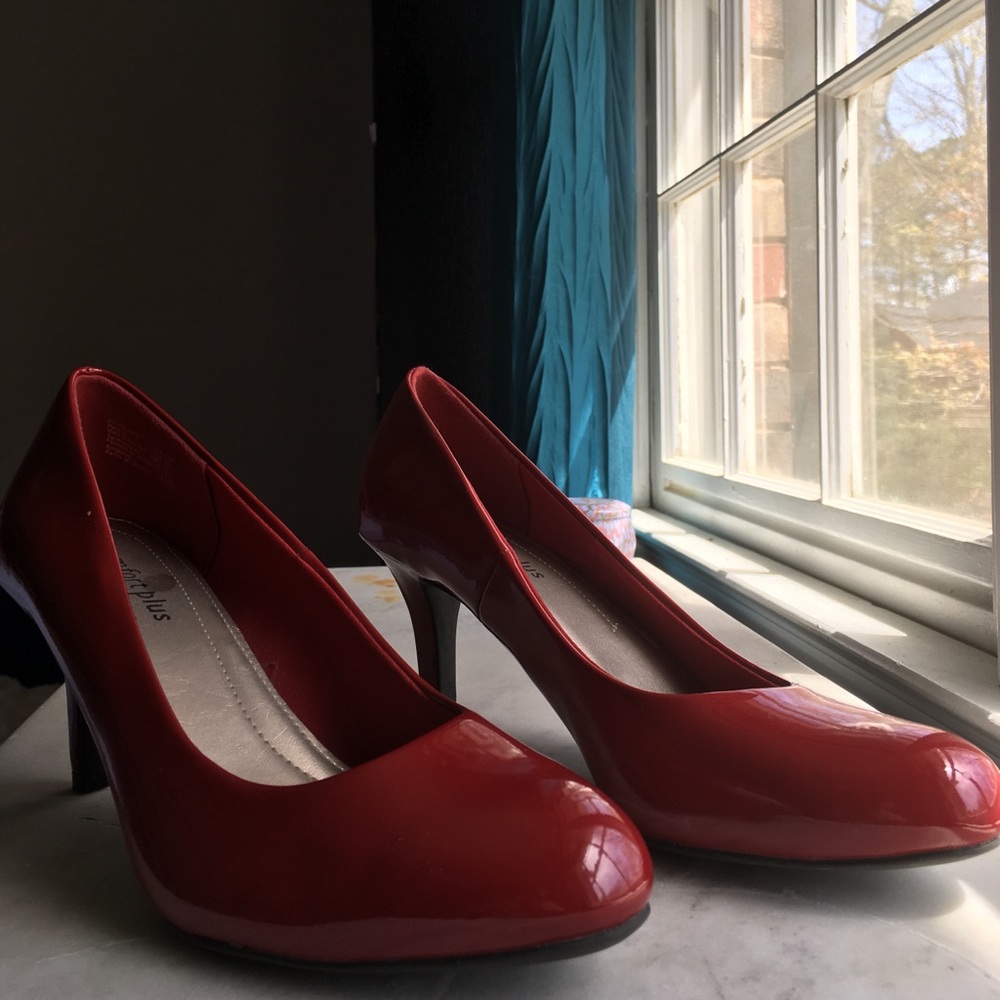 Formal heels